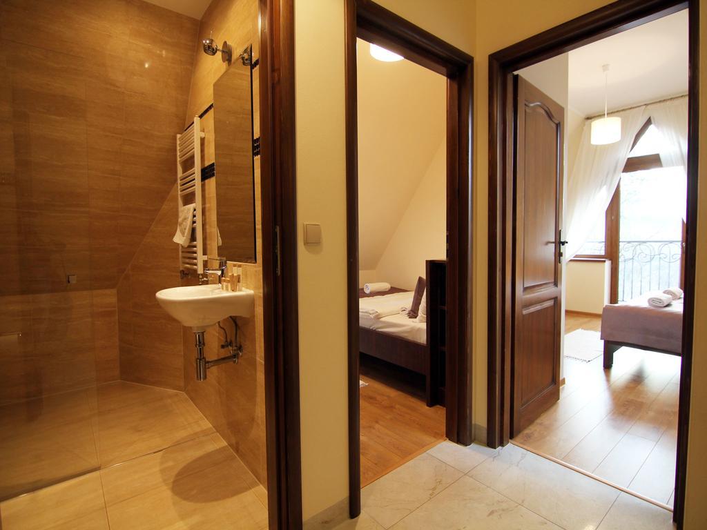 Wilcznik 10 Bed & Breakfast Zakopane