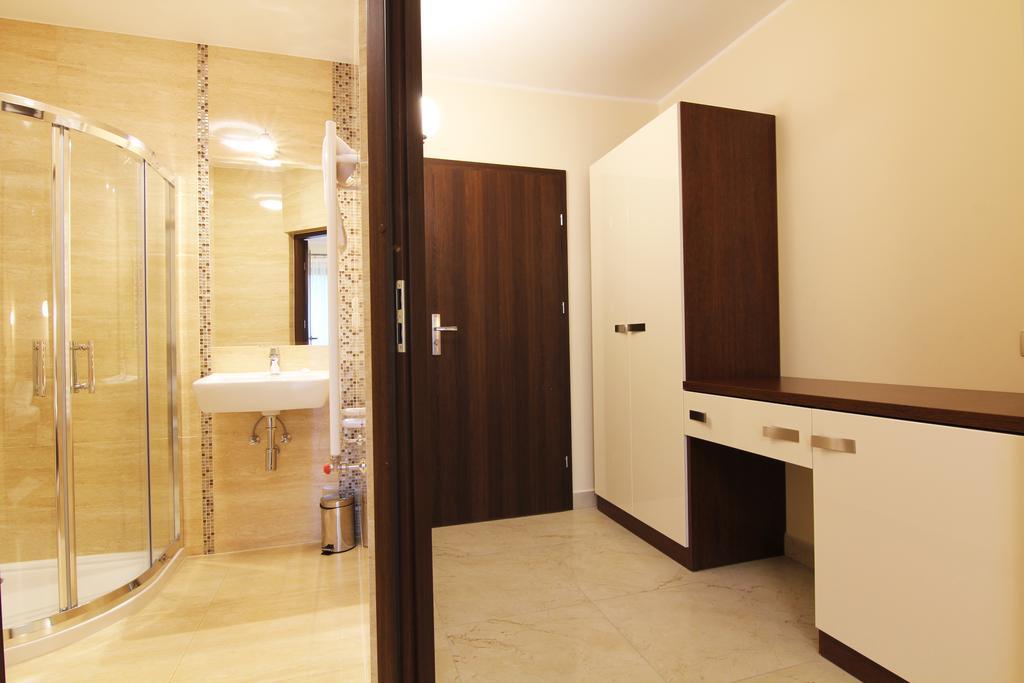 Bed & Breakfast Wilcznik 10 *